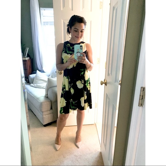 Floral Anne Klein Dress - Picture 5 of 10